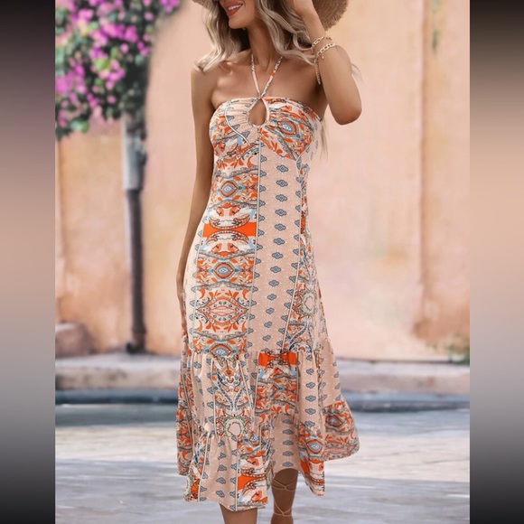 Boho Paisley Floral Print Tie Backless Ruched Bust Ruffle Hem Halter Dress - Picture 5 of 7